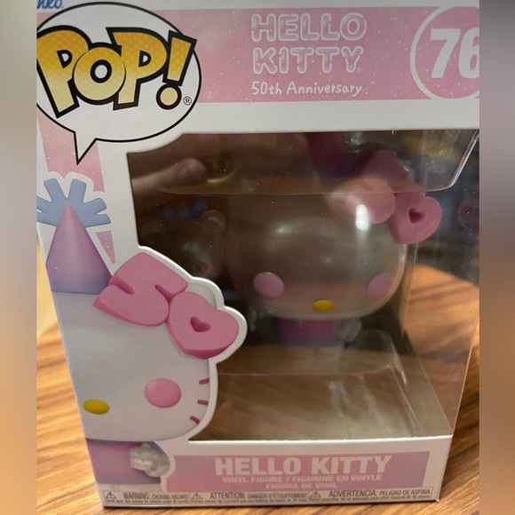 NIB hello kitty 50th balloon #76 funko pop - Picture 5 of 7